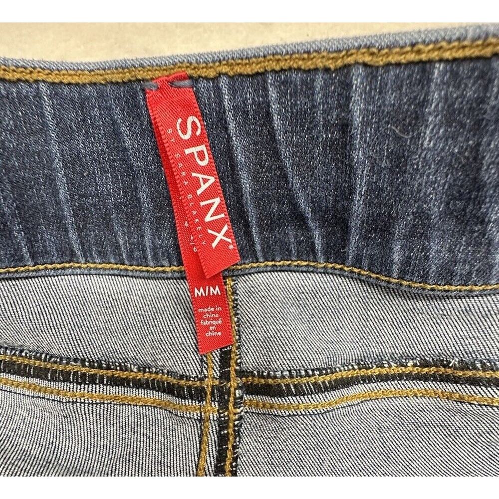 SPANX Size M Distressed Ankle Skinny Jeans Medium Wash Pull On Raw Hem Denim - Picture 2 of 7